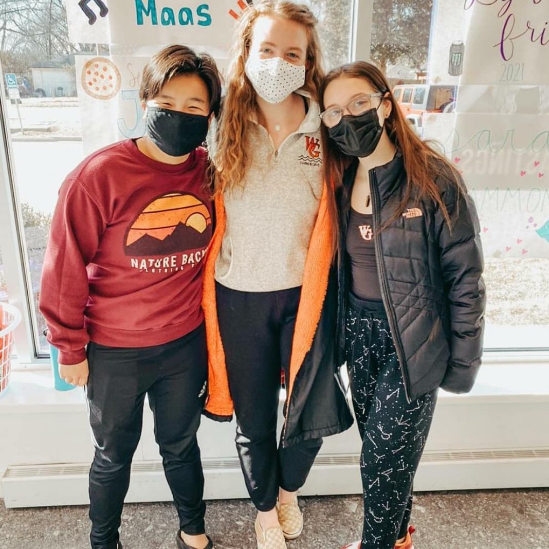 2021-01-31 WG Seniors swimmers at KHS.jpg